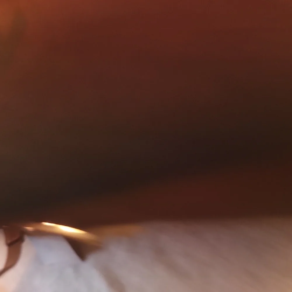 Dooney & Bourke Pebble Grain Camera Bag - Picture 4 of 9